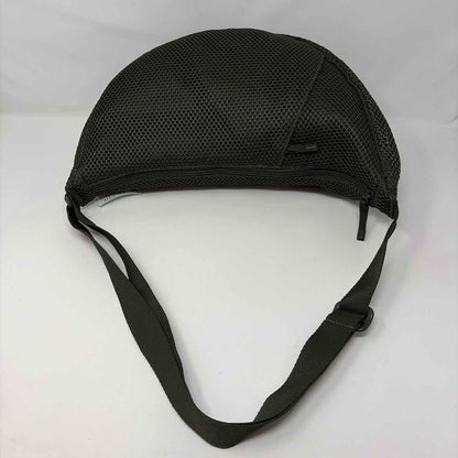 Pre-Owned Uniqlo Green Fabric Handbag