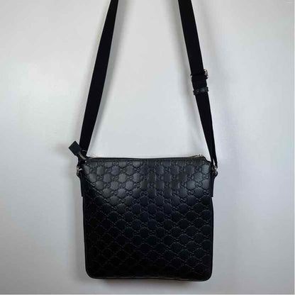 Pre-Owned Gucci Black Leather Designer Handbag
