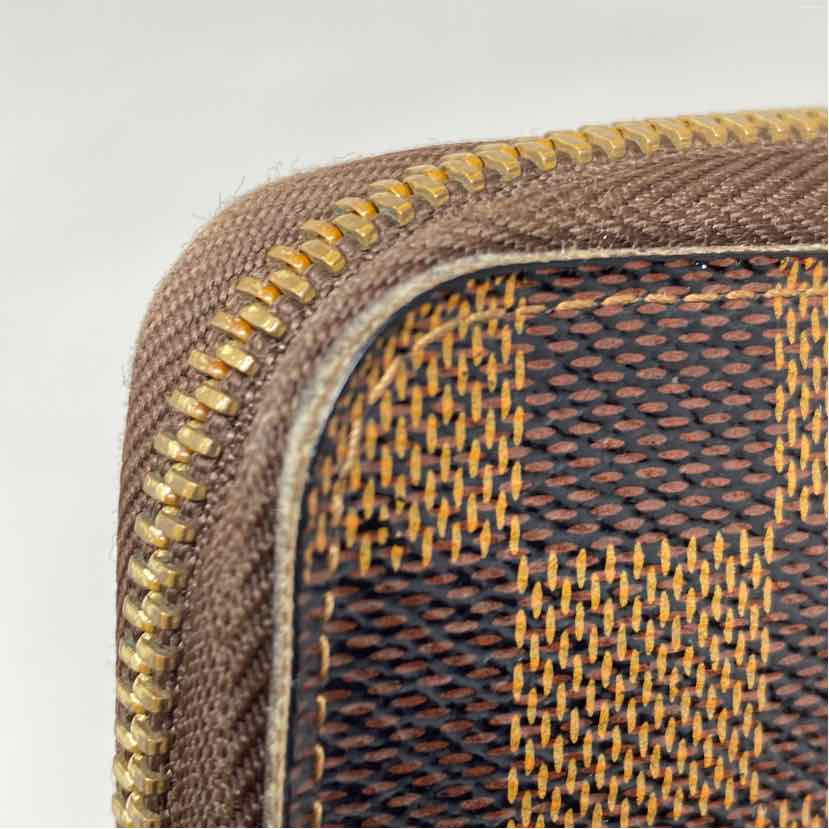 Pre-Owned Louis Vuitton Damier Eben Canvas Designer Wallet