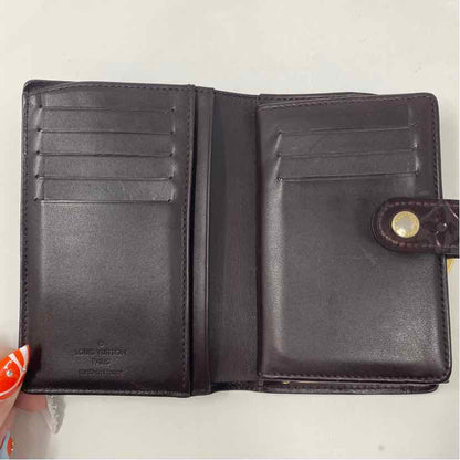 Pre-Owned Louis Vuitton Burgundy Leather Designer Wallet