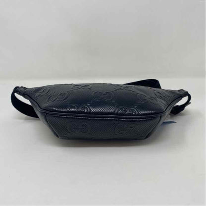 Pre-Owned Gucci Black Leather Designer Handbag