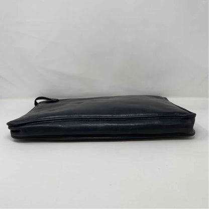 Pre-Owned Gucci Black Leather Designer Handbag