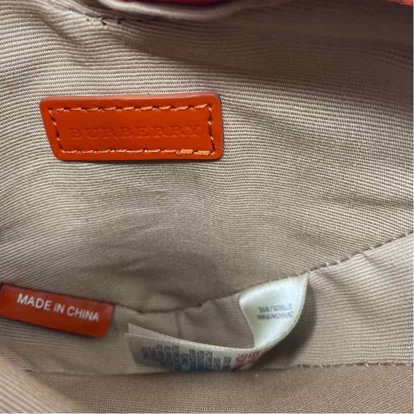 Pre-Owned Burberry Plaid Canvas Designer Handbag