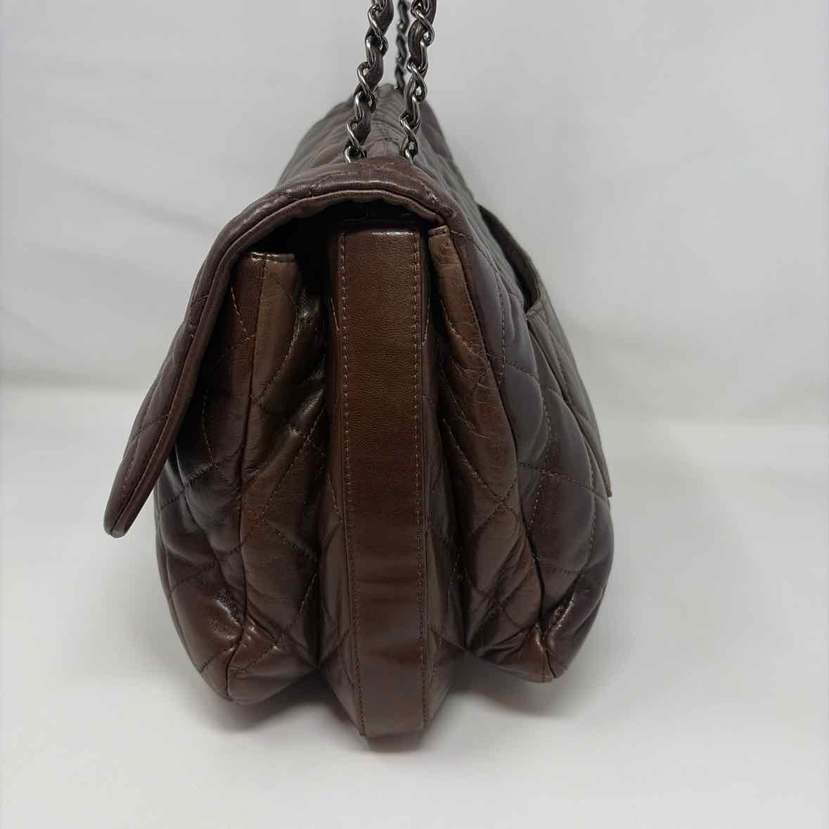 Pre-Owned Chanel Brown Leather Designer Handbag