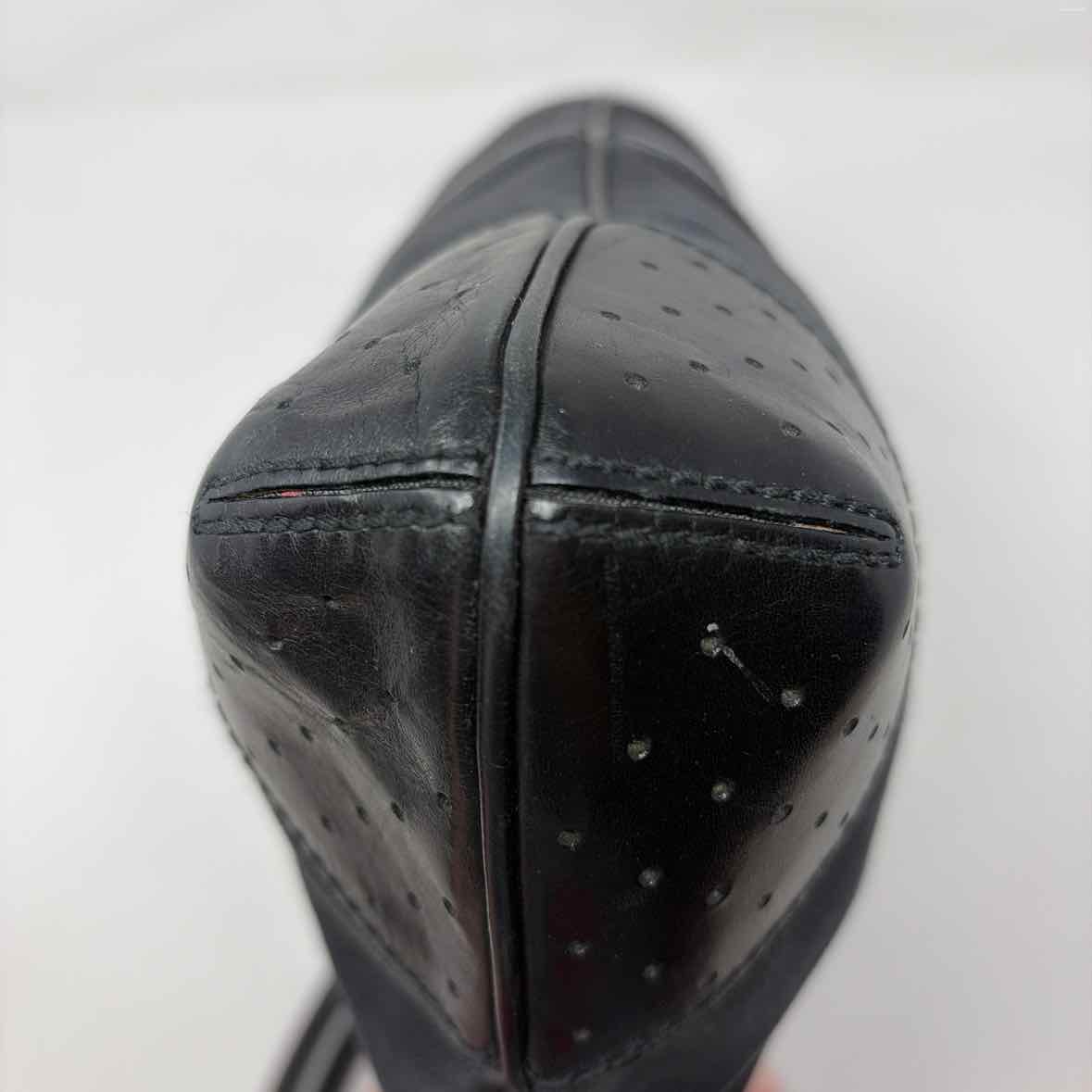 Pre-Owned Gucci Black Fabric Designer Handbag