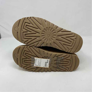 Pre-Owned Shoe Size 7 UGG Chestnut Boots