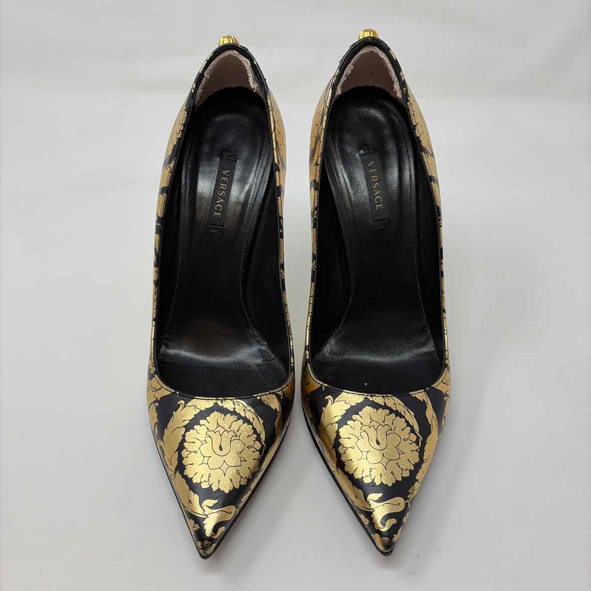 Pre-Owned Versace Black/Gold Leather Shoe Size 8 Designer Shoes