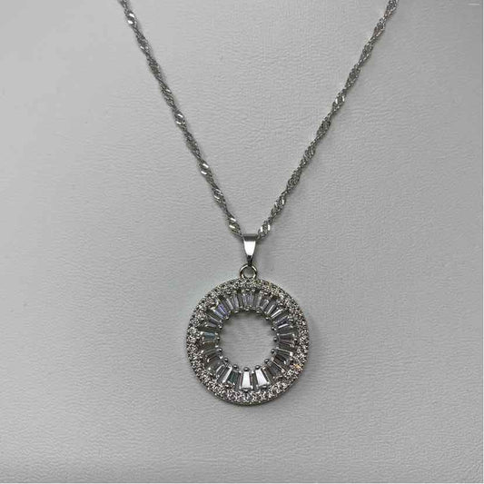 Pre-Owned Silver Necklace