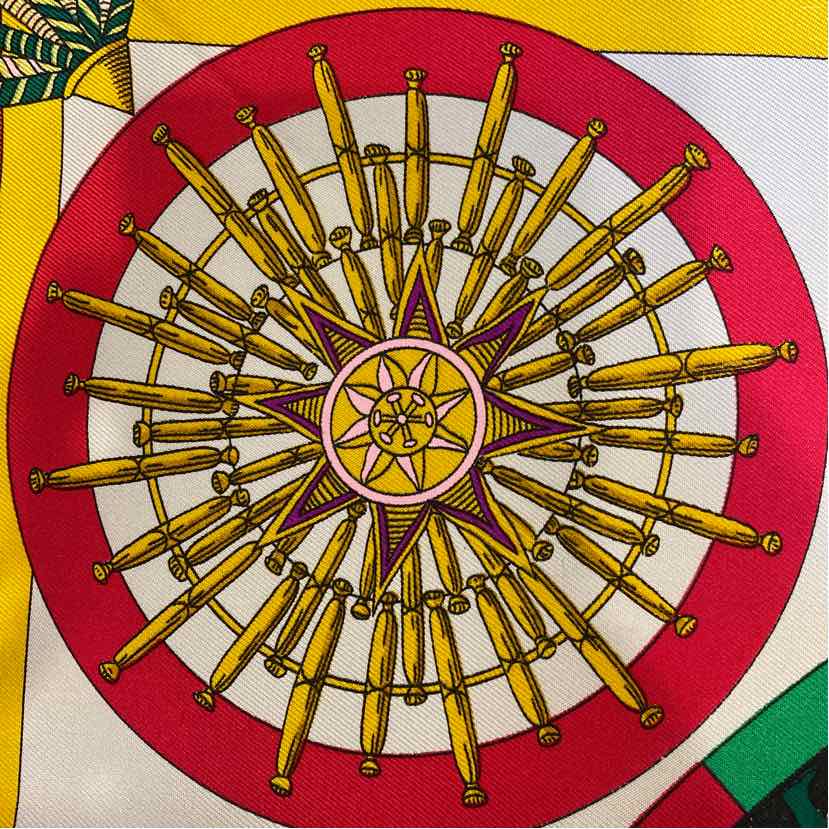 Pre-Owned Hermes Multi Silk Designer Scarf