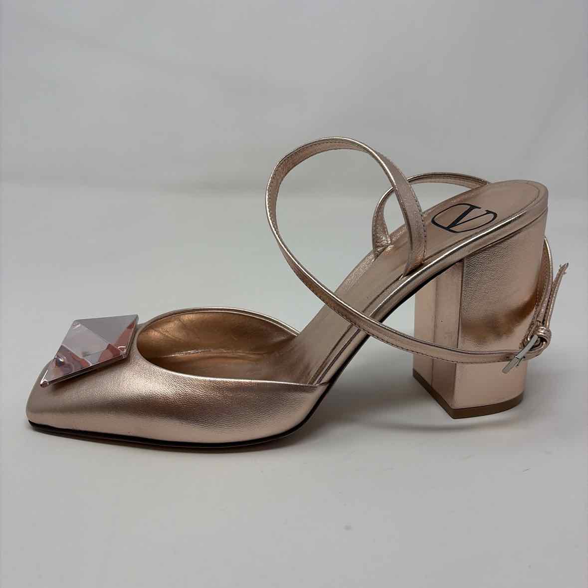 Pre-Owned Valentino Pink Leather Shoe Size 7.5 Designer Shoes