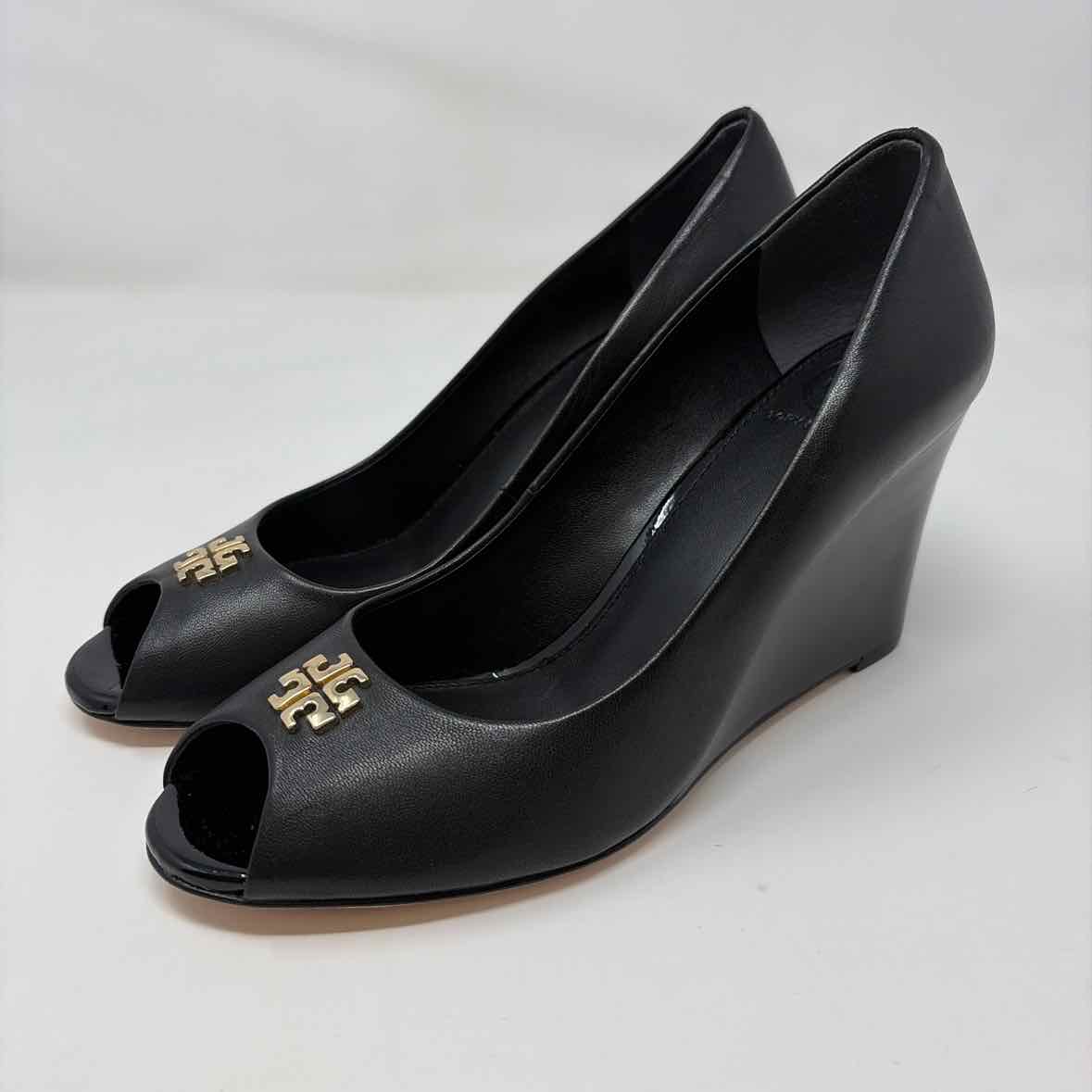 Pre-Owned Shoe Size 7 Tory Burch Black Wedge