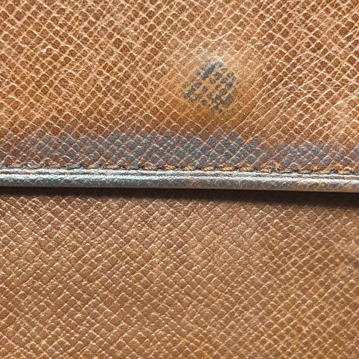 Pre-Owned Louis Vuitton Brown Leather Designer Wallet
