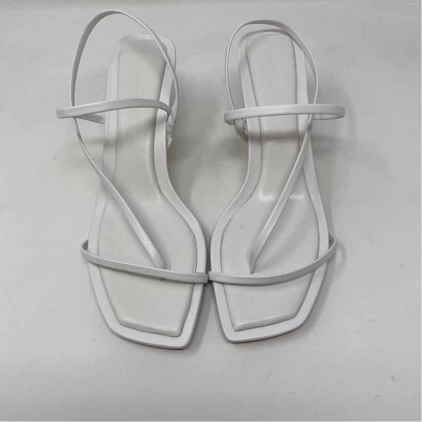 Pre-Owned Shoe Size 8 Steve Madden White Heels