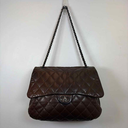 Pre-Owned Chanel Brown Leather Designer Handbag