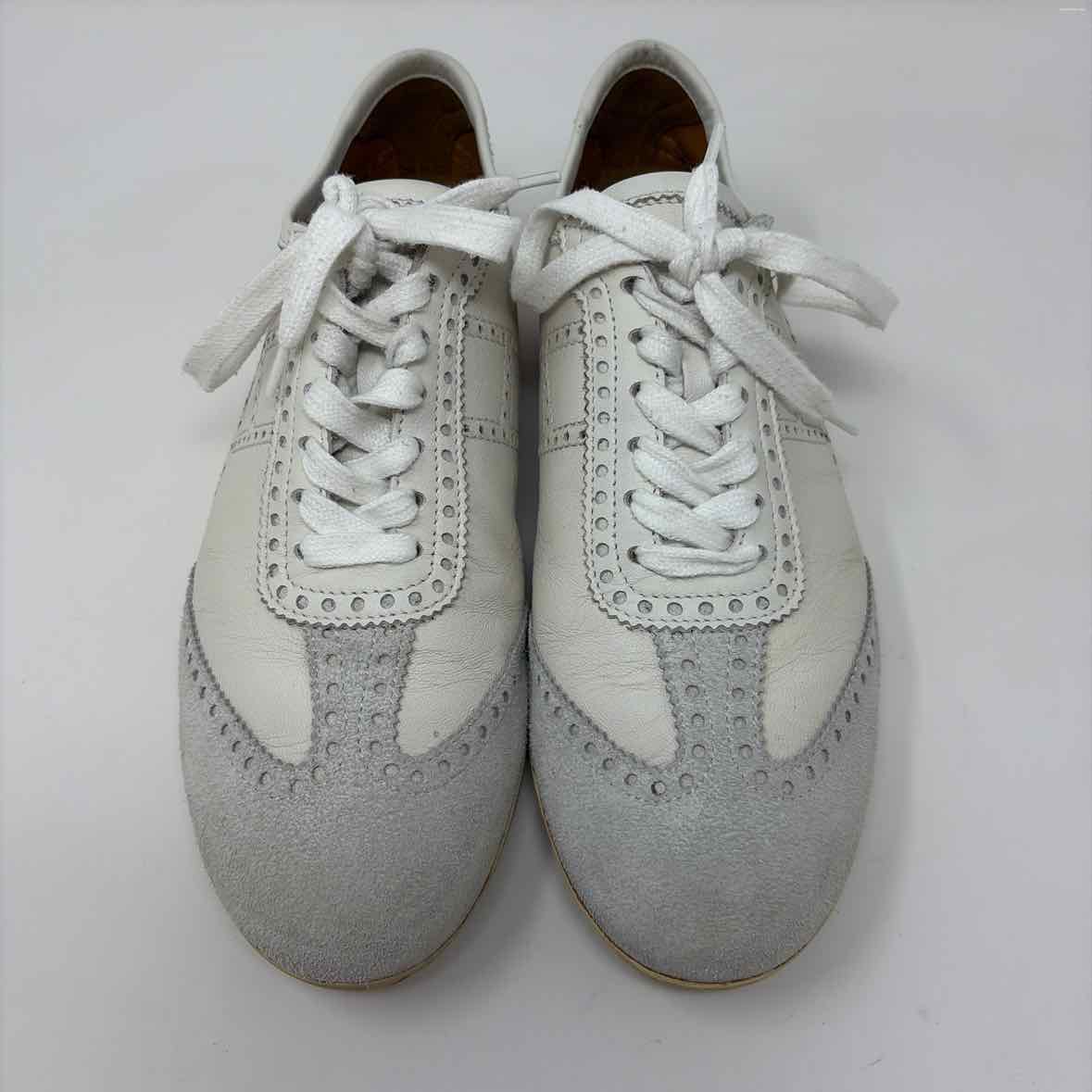 Pre-Owned Hermes White Leather Shoe Size 9.5 Designer Shoes