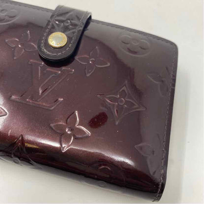 Pre-Owned Louis Vuitton Burgundy Leather Designer Wallet