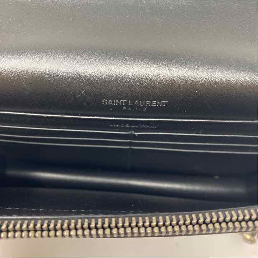 Pre-Owned Saint Laurent Black Leather Designer Handbag