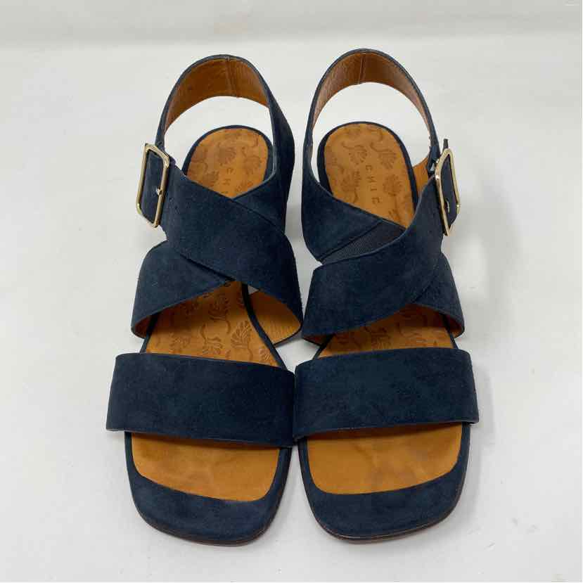 Pre-Owned Shoe Size 8.5 Chie Mihara Black Sandals