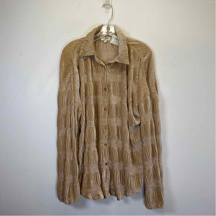 Pre-Owned Size L um gee Taupe Top