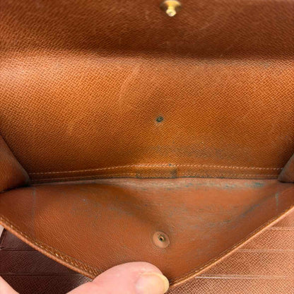 Pre-Owned Louis Vuitton Brown Leather Designer Wallet