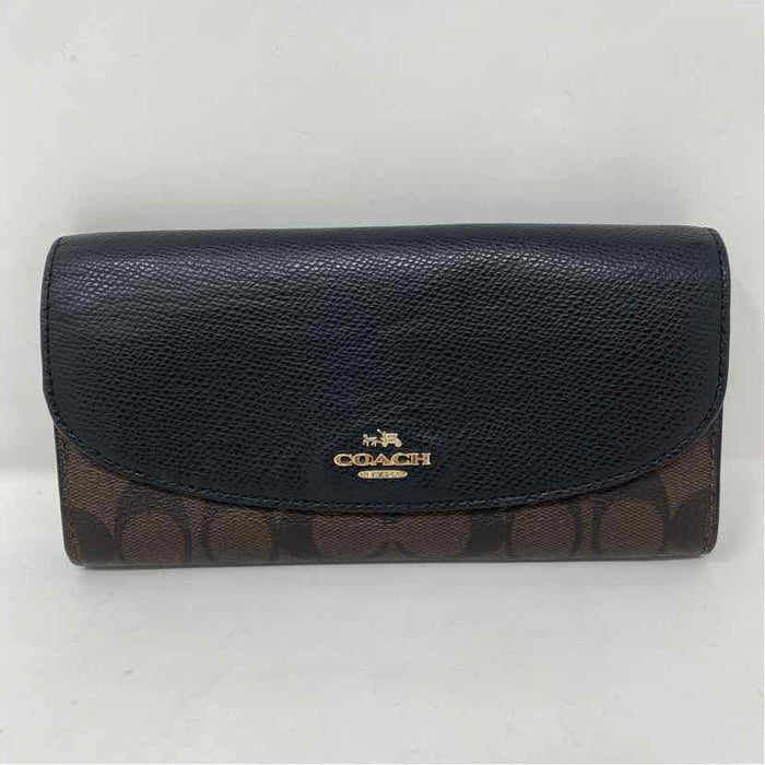 Pre-Owned Coach Brown Canvas Wallet