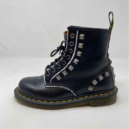 Pre-Owned Shoe Size 7 Doc Martens Black Multi Boots