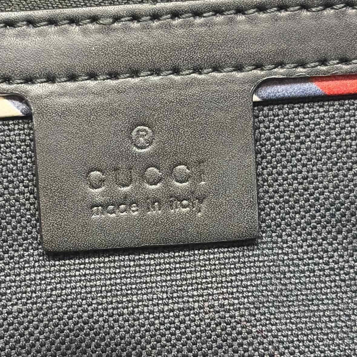Pre-Owned Gucci Black Canvas Designer Handbag