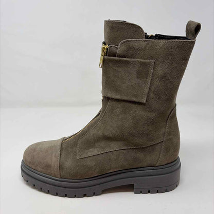 Pre-Owned Shoe Size 9.5 275 Central Taupe Booties