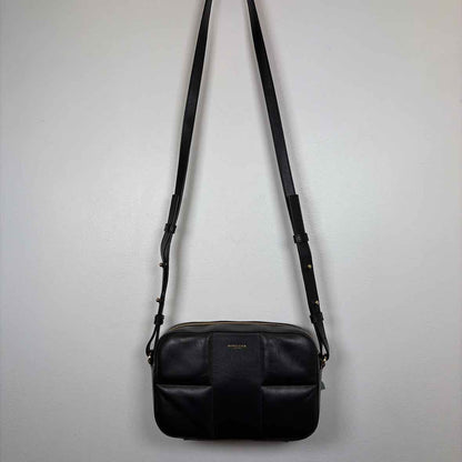 Pre-Owned Demellier Black Leather Handbag