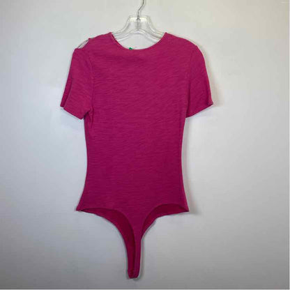 Pre-Owned Size M Philanthropy Hot Pink Top