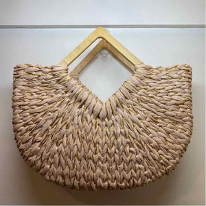 Pre-Owned Pink Wicker Handbag