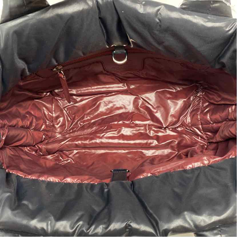 Pre-Owned Chanel Black Nylon Designer Handbag