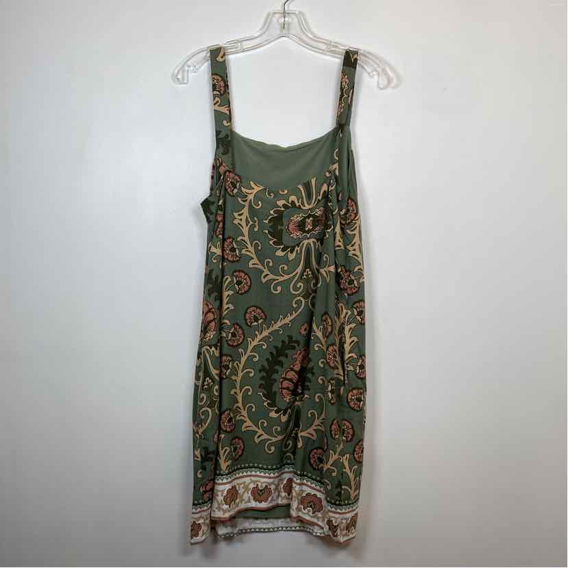 Pre-Owned Size L Sanctuary Green Print Casual Dress