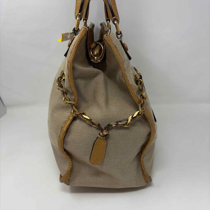 Pre-Owned Chloe Beige Canvas Designer Handbag