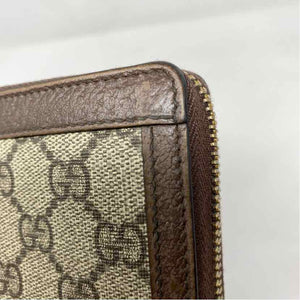 Pre-Owned Gucci Monogram Canvas Designer Wallet