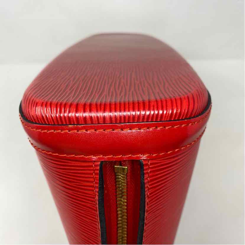 Pre-Owned Louis Vuitton Red Leather Designer Handbag