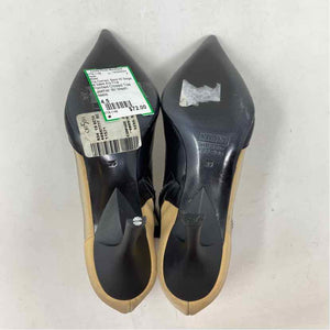 Pre-Owned Shoe Size 4.5 Vicini Black W/ Beige Heels