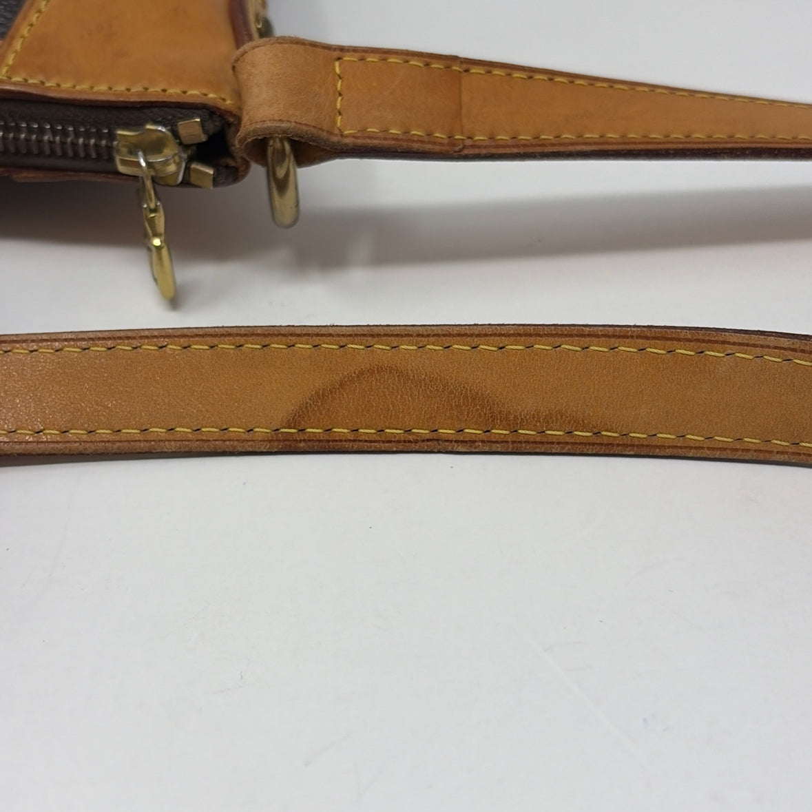 Pre-Owned Louis Vuitton Monogram Canvas Designer Handbag