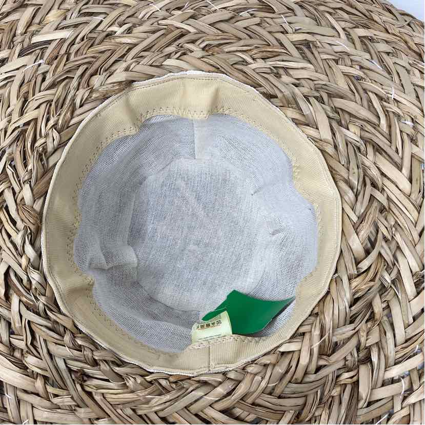 Pre-Owned Boutique White Multi Straw Hat