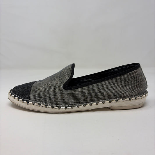 Pre-Owned Chanel Grey Canvas Shoe Size 9.5 Designer Shoes