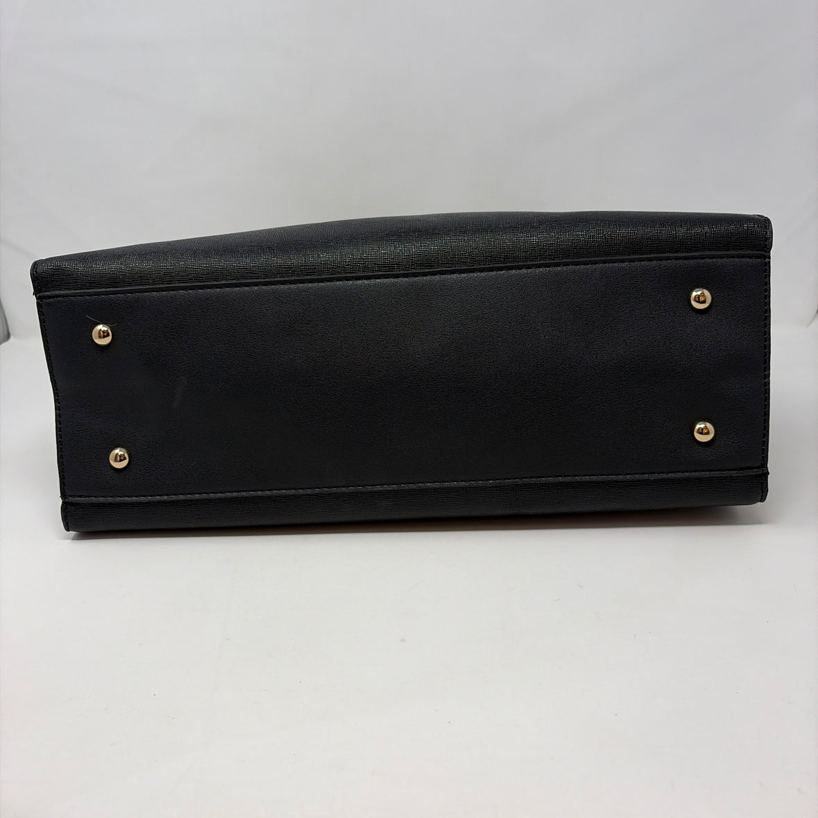 Pre-Owned La Terre Black Coated Canvas Handbag