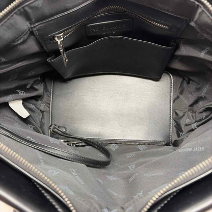 Pre-Owned Steve Madden Black Pleather Handbag