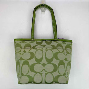 Pre-Owned Coach Green Canvas Handbag