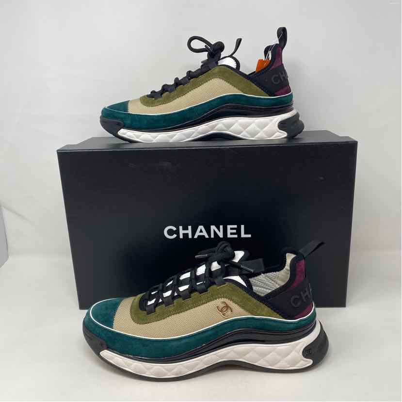 Pre-Owned Chanel Olive Suede Shoe Size 10.5 Designer Shoes