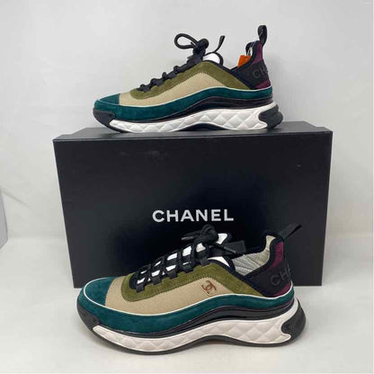 Pre-Owned Chanel Olive Suede Shoe Size 10.5 Designer Shoes