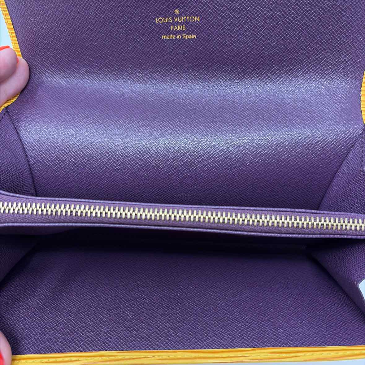 Pre-Owned Louis Vuitton Yellow Leather Designer Wallet