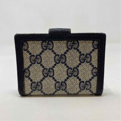 Pre-Owned Gucci Navy Canvas Designer Wallet