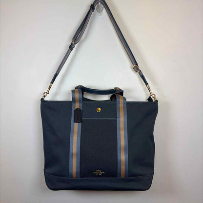 Pre-Owned Coach Teal Fabric Handbag