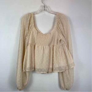 Pre-Owned Size L SHe&SKy Cream Top