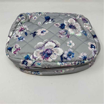 Pre-Owned Vera Bradley Blue Floral Fabric Handbag